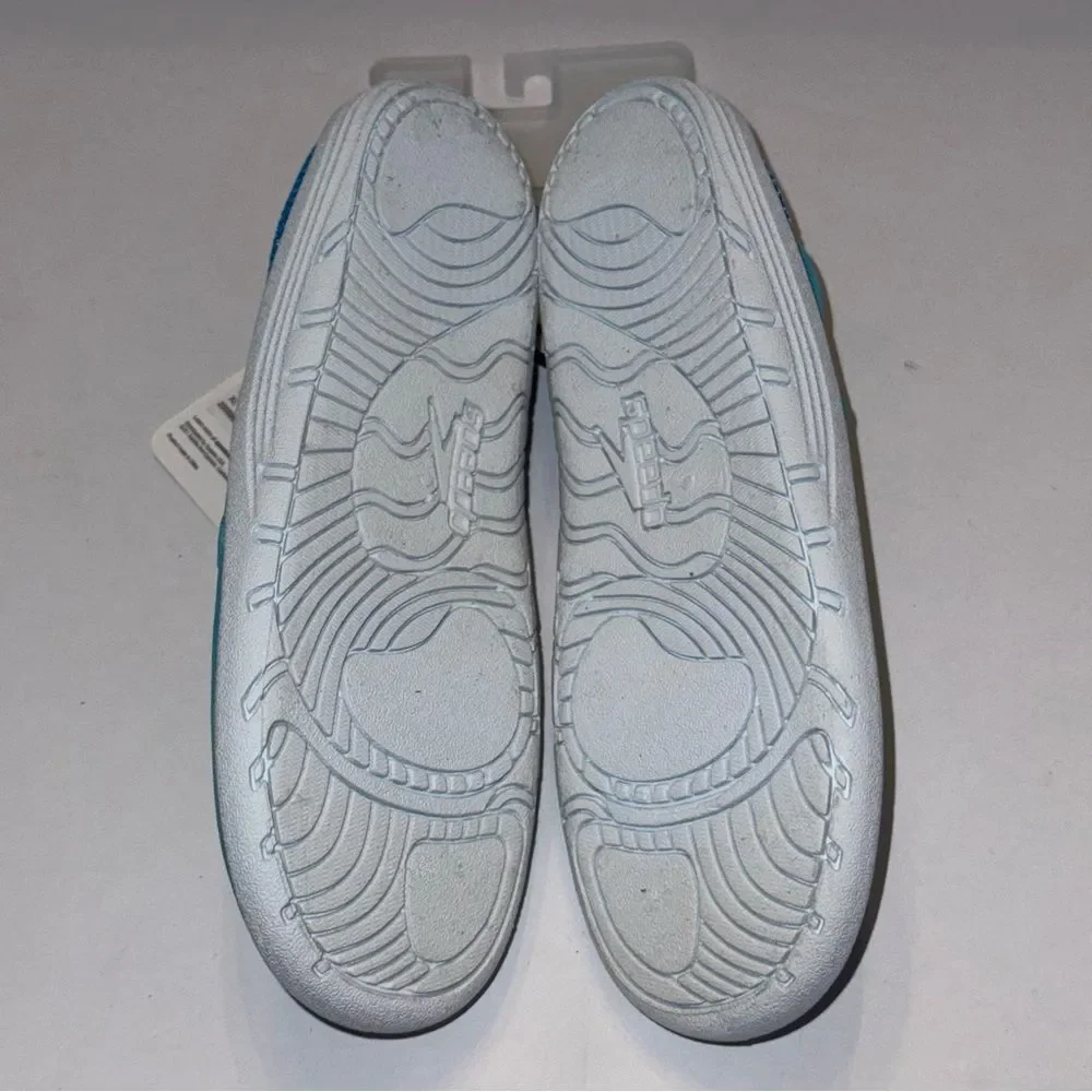 Speedo size XL 11-12 Kids Water Shoes - Aqua and Lime NWT